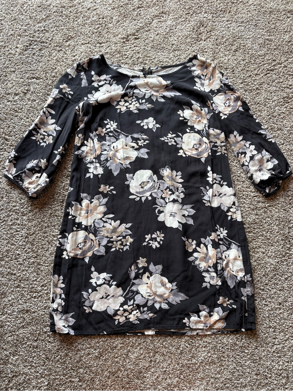 Old Navy Dark Grey/Black Floral Mini Dress with Cream and Tan Blooms